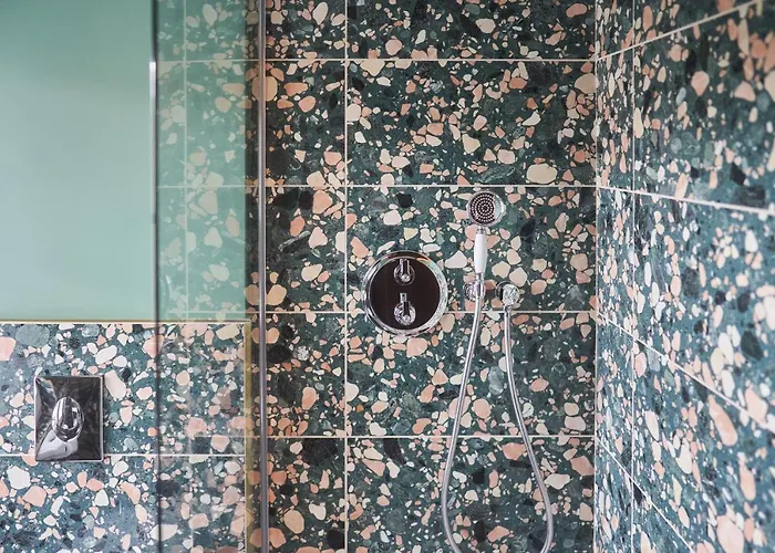 Отель Maison Bayard 5*